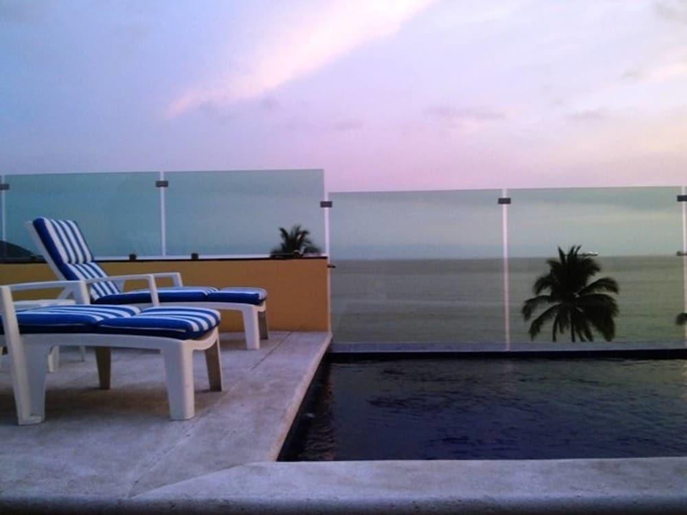 Andressa Mia Apartments Manzanillo Exterior photo